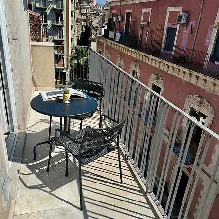 Etnea Loft 49 - Charme In Centro Citta